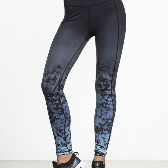 Sweaty Betty Reversible chandrasana leggings - Picture 1 of 3
